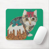 クリスマスに着飾ったかわいいグレーの子猫のタビーネコ マウスパッド (マウス)