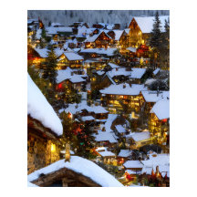 クリスマスに美しい古い山の村