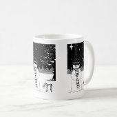 クリスマスに雪だるまの笑顔のかわいい雪景色 コーヒーマグカップ (正面右)