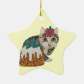 クリスマスに食べ物かわいい子猫のタビーキャットプリン セラミックオーナメント (正面)