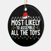 クリスマスのおもちゃをすべて組み立てる可能性が最も高い セラミックオーナメント (左)