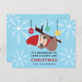 クリスマスのかわいいナマケモノに見え始めた ポストカード (正面/裏面)