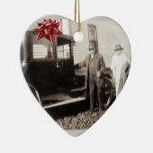 クリスマスのための新しい車! おもしろいで古い写真の20年代後期 セラミックオーナメント (右)