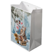 クリスマスのための無料の本 ミディアムペーパーバッグ (裏面アングル)