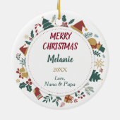 クリスマスのイメージで縁取りされたかわいいハイランドの牛 セラミックオーナメント (裏面)