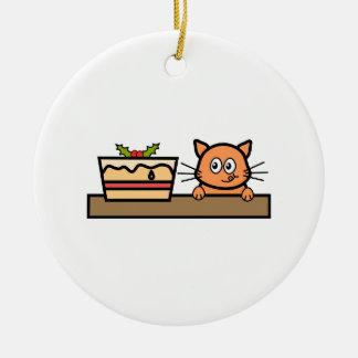 クリスマスのケーキを持つ猫 セラミックオーナメント