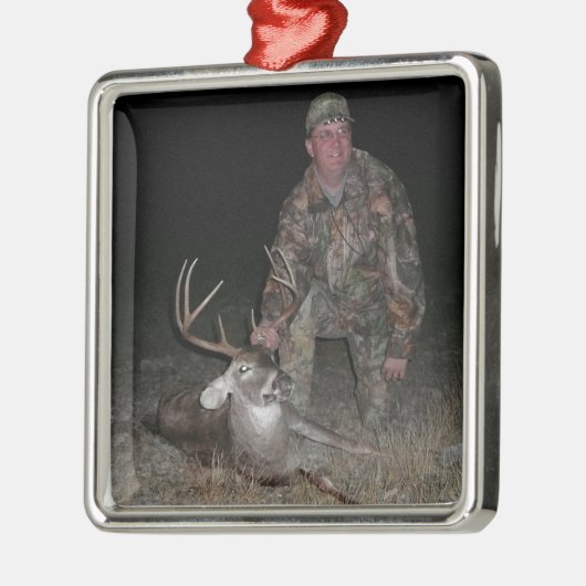 クリスマスのコレクションのシカのハンターは写真を加えます メタルオーナメント (左)