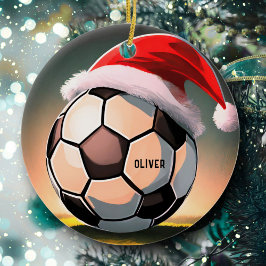 クリスマスのサッカーボールと赤いサンタ帽子の名前 セラミックオーナメント