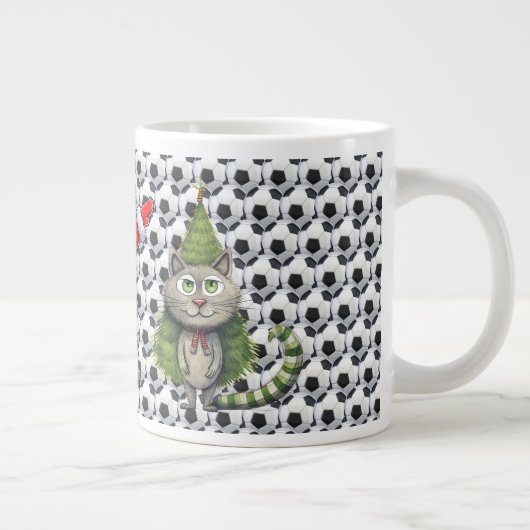 クリスマスのサッカーボール ジャンボコーヒーマグカップ (右)