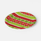 クリスマスのシェブロン赤いおよび緑のストライプなパターン ペーパープレート (アングル)