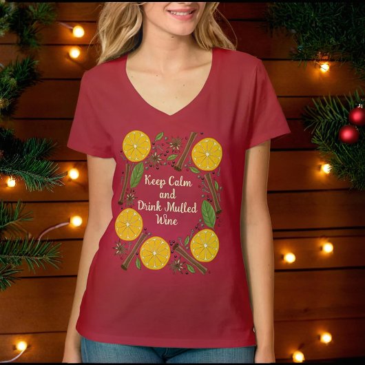 クリスマスのスパイシーハッピー赤ワイン Tシャツ