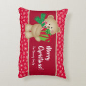 クリスマスのテディベアとプレゼントと雪の結晶、赤 アクセントクッション (裏面(縦))