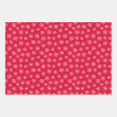 クリスマスのテディベアとプレゼントと雪の結晶、赤 ラッピングペーパーシート (正面3)