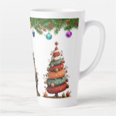 クリスマスのトピアリーの木の幻想的なデザイン カフェラテマグ (右)