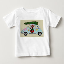 クリスマスのバセットハウンドがヒッピーカーに乗って