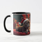 クリスマスのパグ マグカップ (左)