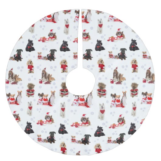 クリスマスのパップ ブラッシュドポリエステルツリースカート (正面)