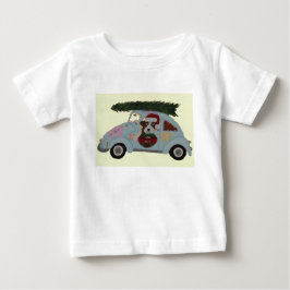 クリスマスのヒッピーカーに乗ったセントバーナード ベビーTシャツ