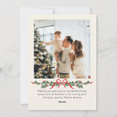 クリスマスのファンキーな遊び心のある赤いリボンのリース 2 枚の写真 シーズンカード (裏面)