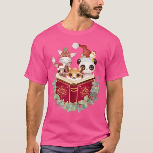 クリスマスのフリーズで動物がクリスマスの物語を読む Tシャツ (正面)