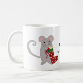 クリスマスのブーツを履くネズミ コーヒーマグカップ (左)