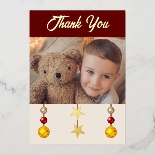 クリスマスのプレゼントの写真を掲載したワインレッドのカード 箔シーズンカード (正面)