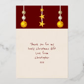 クリスマスのプレゼントの写真を掲載したワインレッドの感謝カード 箔シーズンカード (裏面)