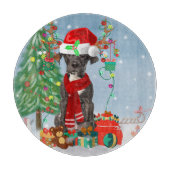 クリスマスのプレゼントを持つ大きなダン犬 カッティングボード (正面)