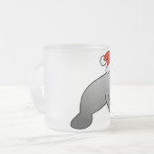 クリスマスのマナティーサンタ フロストグラスマグカップ (正面左)