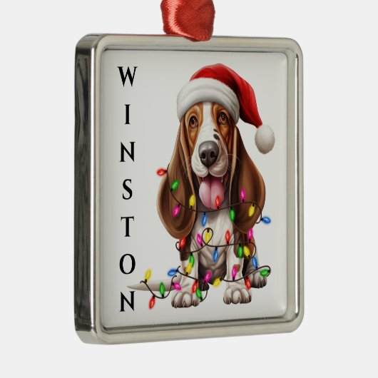 クリスマスのライトが付いた愛らしいバセットハウンド犬 メタルオーナメント (右)