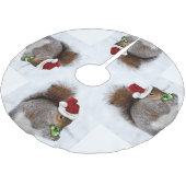 クリスマスのリス ブラッシュドポリエステルツリースカート (アングル)