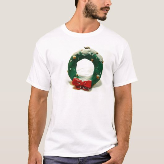 クリスマスのリースのオーナメント Tシャツ (正面)