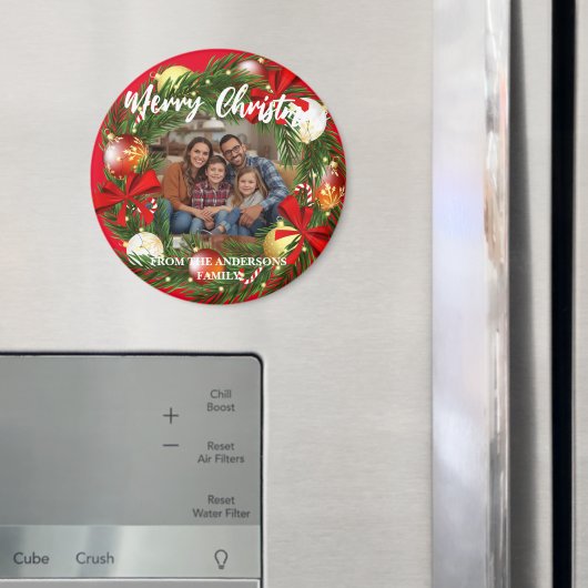 クリスマスのリースの写真入りカスタム家族の名前 マグネット (インサイチュ (冷蔵庫))