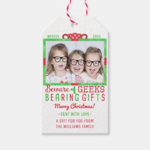 クリスマスの休日の家族写真 のおもしろいなギーク ギフトタグ