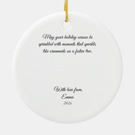 クリスマスの光に絡み合った可愛い黒い子猫 セラミックオーナメント (裏面)