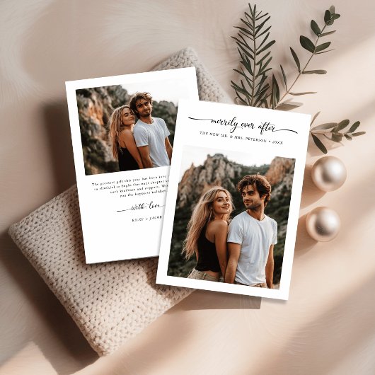 クリスマスの写真の後に楽しく結婚脚本を書く シーズンカード