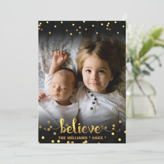 クリスマスの写真はフェイクな金ゴールドホイルの紙吹雪を信じます シーズンカード (スタンド正面)