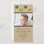 クリスマスの写真 雪玉 飾り玉 緑 赤 素朴な感じ サンキューカード (裏面)