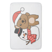 クリスマスの冬に雪だるまを持つQuokka バスマット (正面縦)