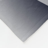 クリスマスの冬のおとぎ話。 ファンタジーのSnowyの森林 フリースブランケット (角)