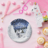 クリスマスの冬のファンタジー、雪の中の狼 - ペーパープレート (パーティー)