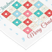 クリスマスの到来カレンダーのパーソナライズ ショートテーブルランナー (コーナー)