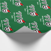 クリスマスの包装紙|サンタの帽子のサッカーボール ラッピングペーパー (角)