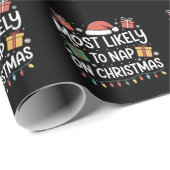 クリスマスの家族のマッチングで昼寝する可能性が最も高い ラッピングペーパー (ロールコーナー)
