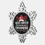 クリスマスの家族を壊す可能性が最も高いオーナメント スノーフレークピューターオーナメント (右)