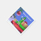 クリスマスの小妖精や小人がプレゼントに残る スタンダードカクテルナプキン (角)