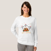 クリスマスの幸せなペンギンのギフトパーティー Tシャツ (正面フル)
