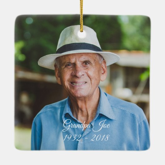 クリスマスの思い出、愛された1つの記念 セラミックオーナメント (裏面)