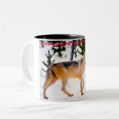 クリスマスの挨拶「私のパートナー」「アルファオス」 ツートーンマグカップ (正面左)