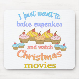 クリスマスの映画とカップケーキ マウスパッド